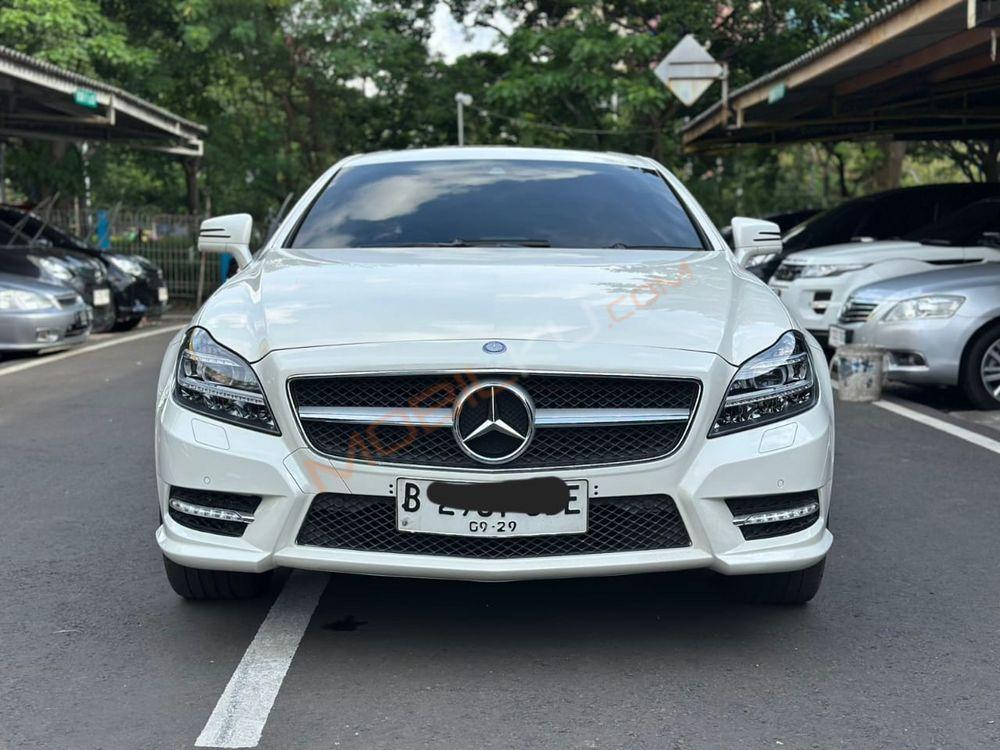 Mobil Mercedes-Benz CLS 2013