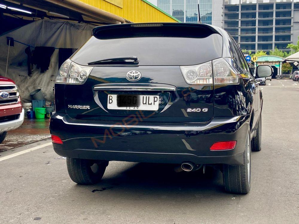Mobil Toyota Harrier 2010