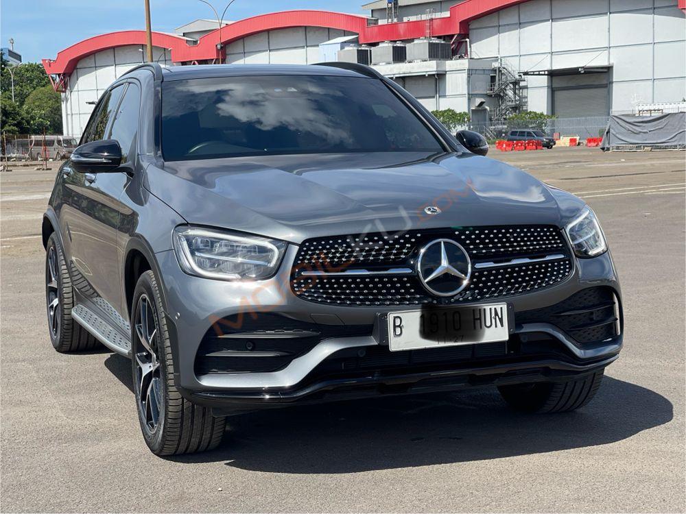 Mobil Mercedes-Benz GLC 2022