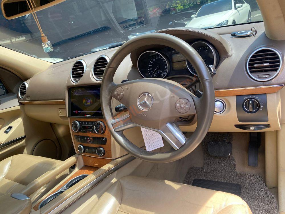 Mobil Mercedes-Benz GL 2009