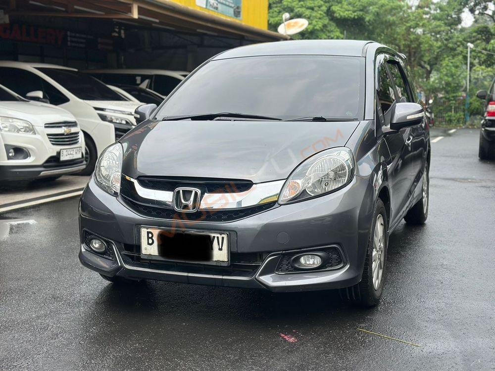 Mobil Honda Mobilio 2014
