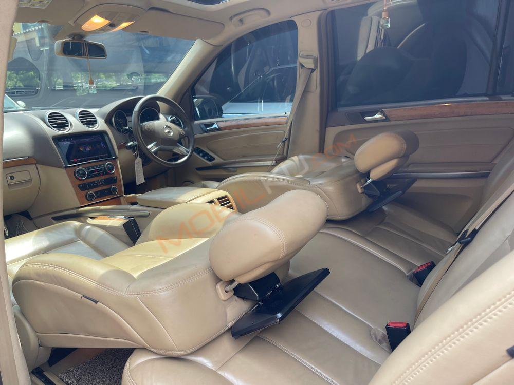 Mobil Mercedes-Benz GL 2009