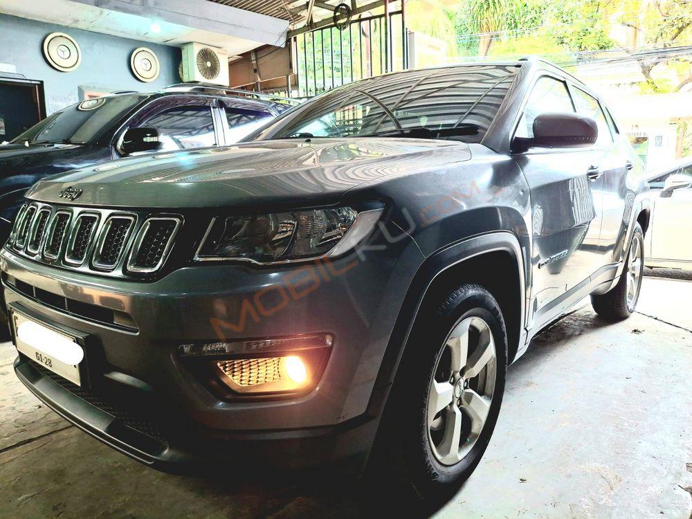 Mobil Jeep Compass 2018