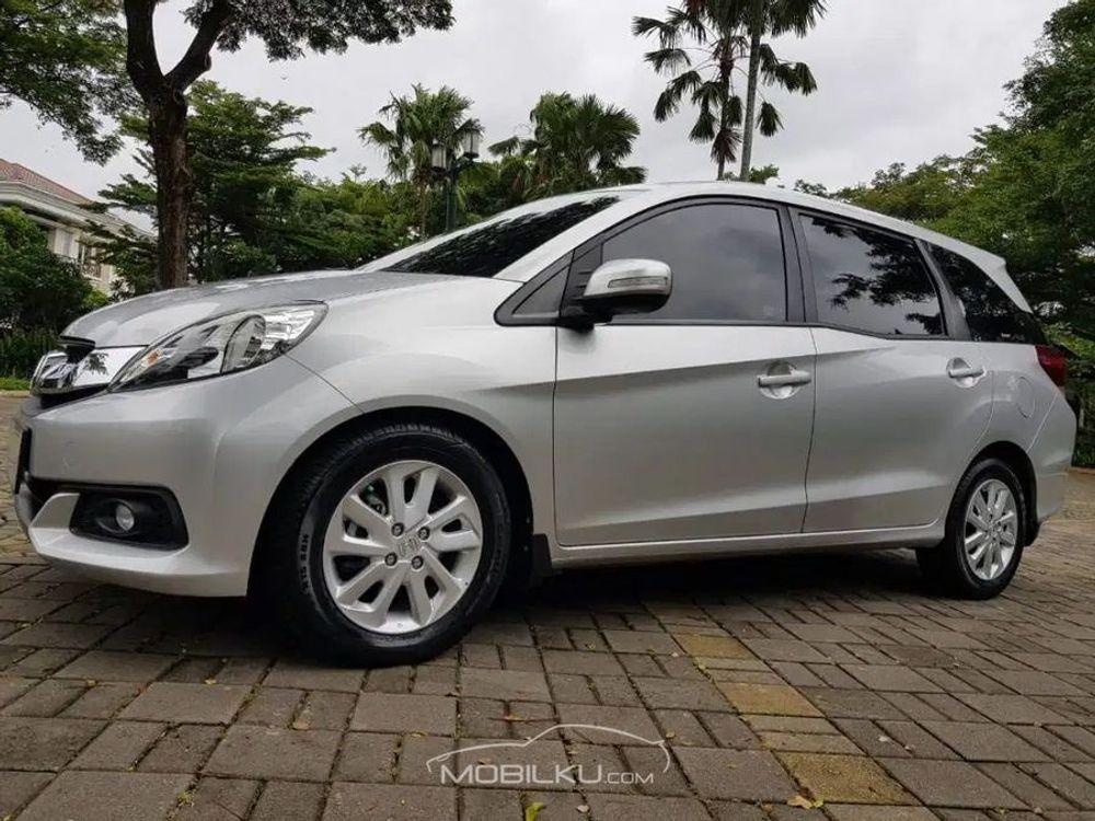 https://mobilku.s3.ap-southeast-3.amazonaws.com/ads/1000/ae101c11-ecdd-470d-a386-9b1dadc9a26e.jpeg