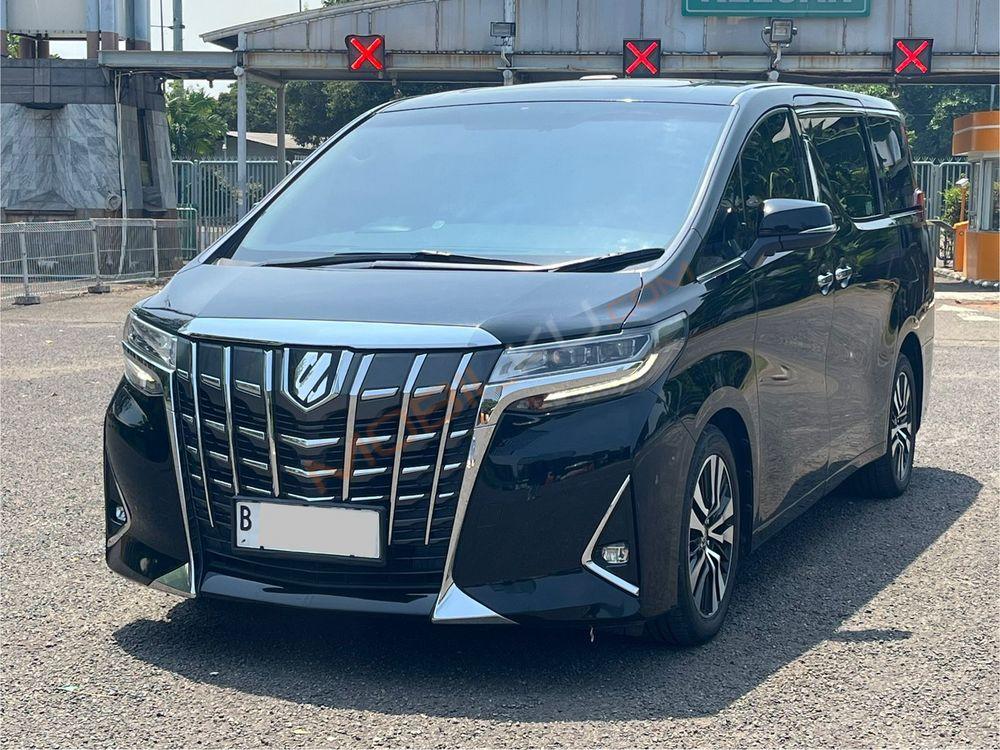 Mobil Toyota Alphard 2019