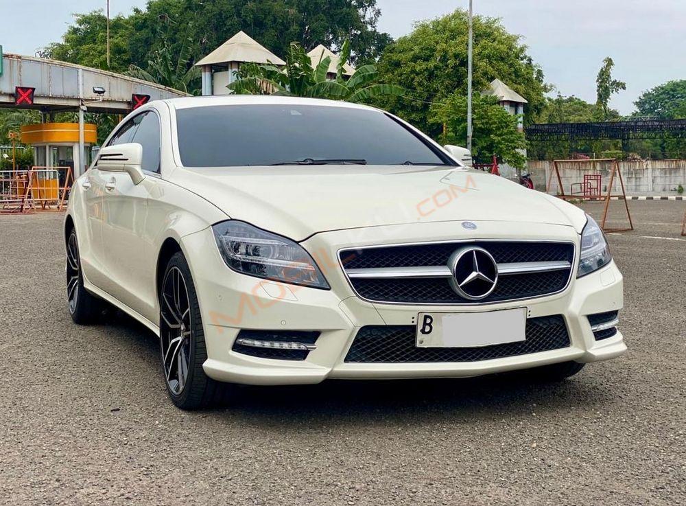 Mobil Mercedes-Benz CLS 2013