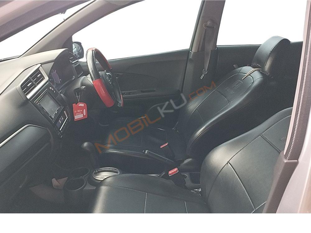https://mobilku.s3.ap-southeast-3.amazonaws.com/ads/1000/b1f1060d-6574-4af9-b80b-37ce00b67b6f.jpeg
