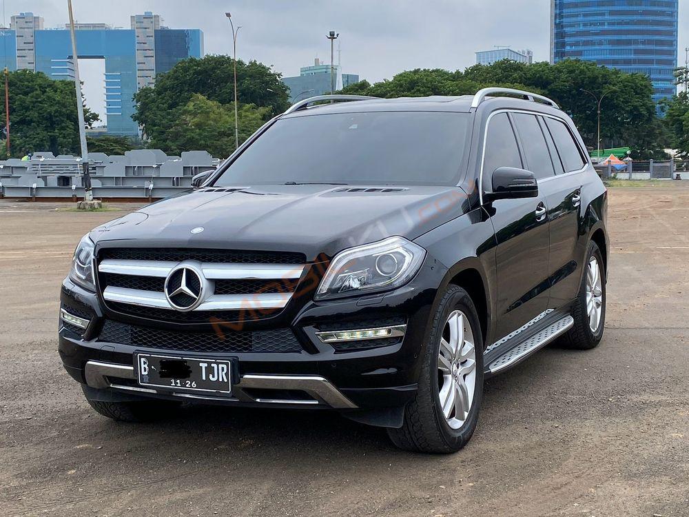 Mobil Mercedes-Benz GL 2016