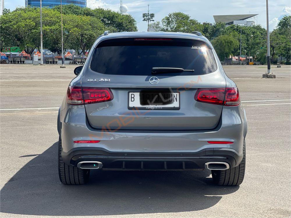 Mobil Mercedes-Benz GLC 2022