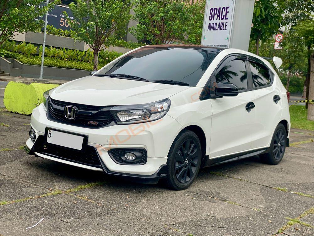 Mobil Honda Brio 2023
