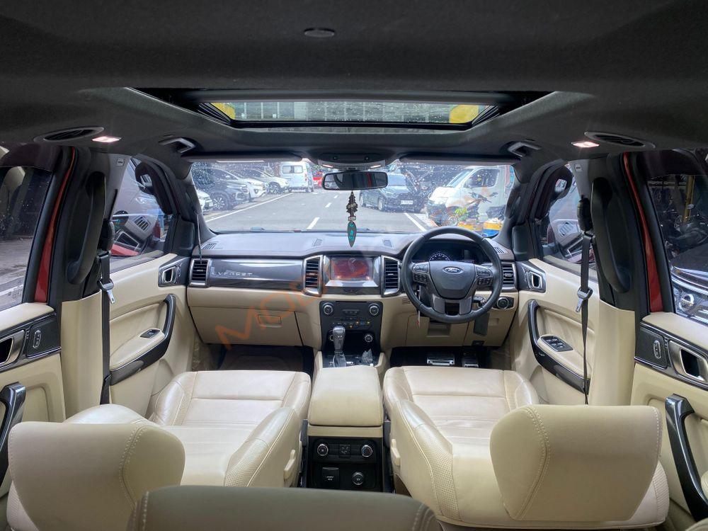 Mobil Ford Everest 2016