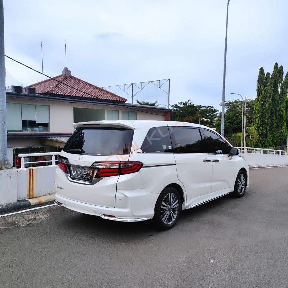 Mobil Honda Odyssey 2019