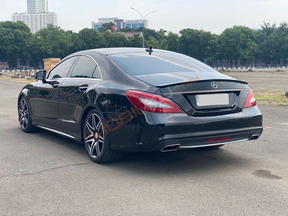 Mobil Mercedes-Benz CLS 2015