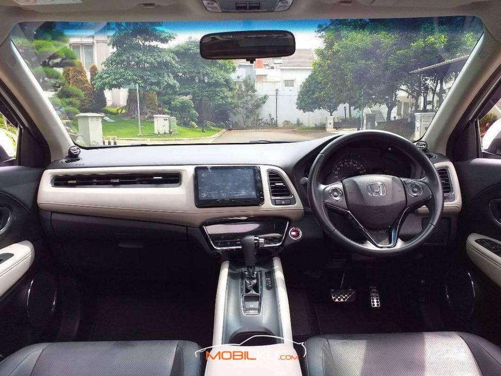 https://mobilku.s3.ap-southeast-3.amazonaws.com/ads/1000/b9dd4893-aa2e-46f5-aa97-797dd7087724.jpeg