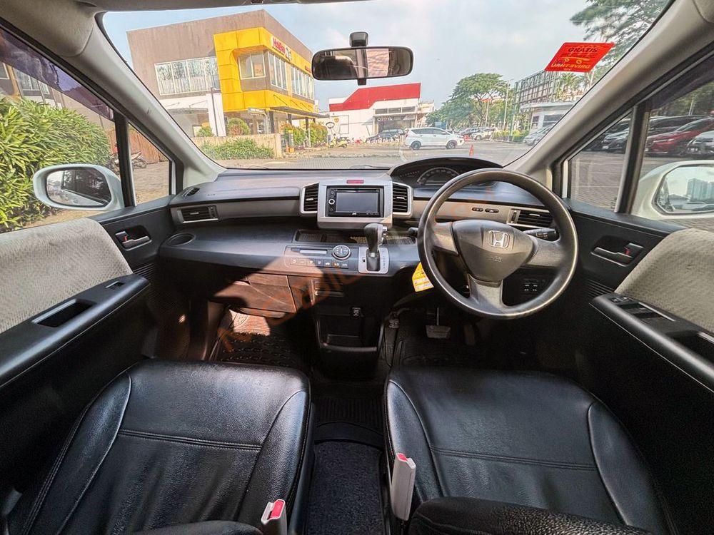 https://mobilku.s3.ap-southeast-3.amazonaws.com/ads/1000/ba3049f3-55d7-4593-a9b9-14c2b5042890.jpeg