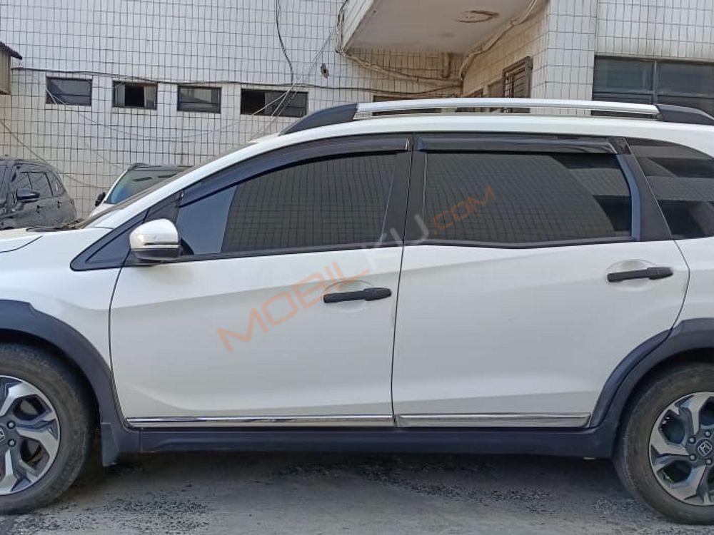 https://mobilku.s3.ap-southeast-3.amazonaws.com/ads/1000/ba93a1e1-69e0-4e2c-9e59-13611d5d2ca8.jpeg
