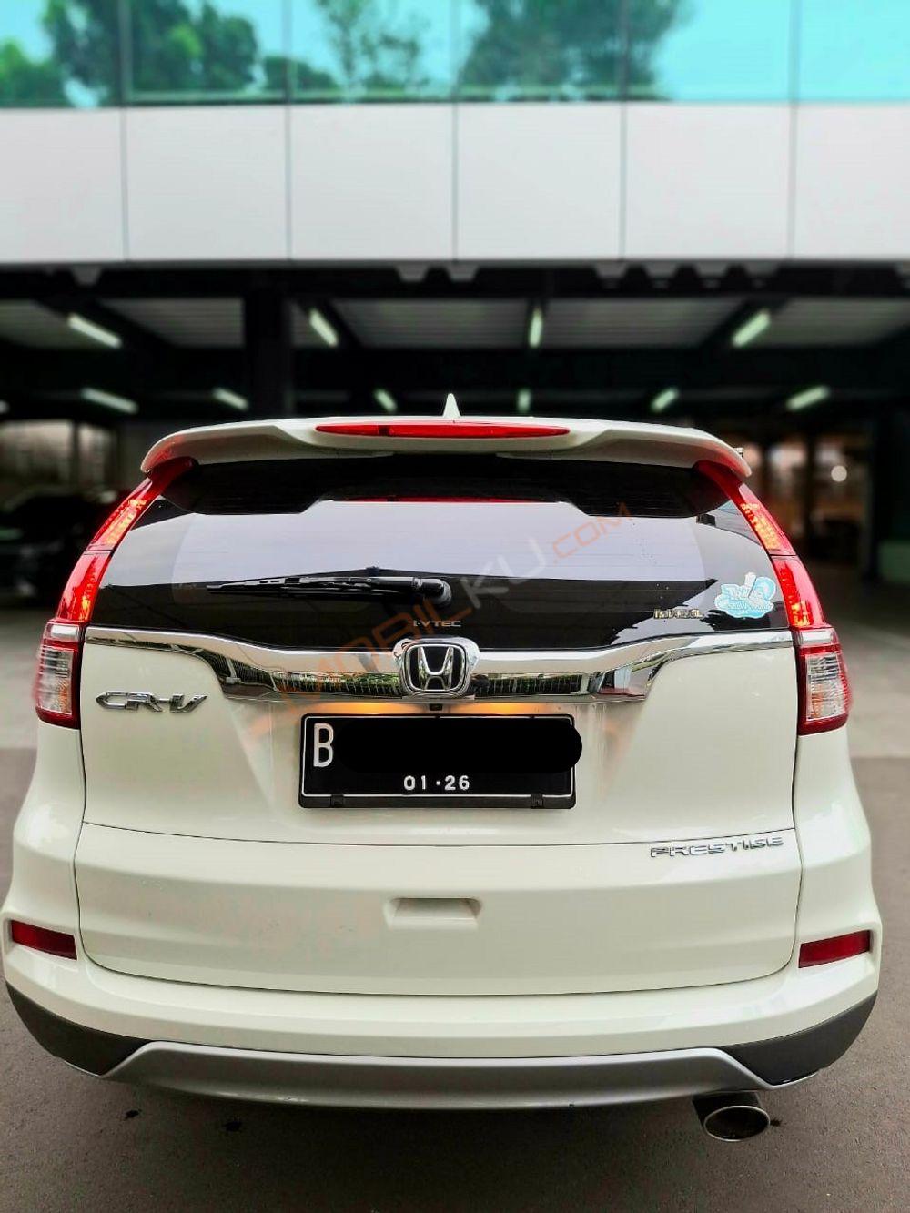 Mobil Honda CR-V 2015
