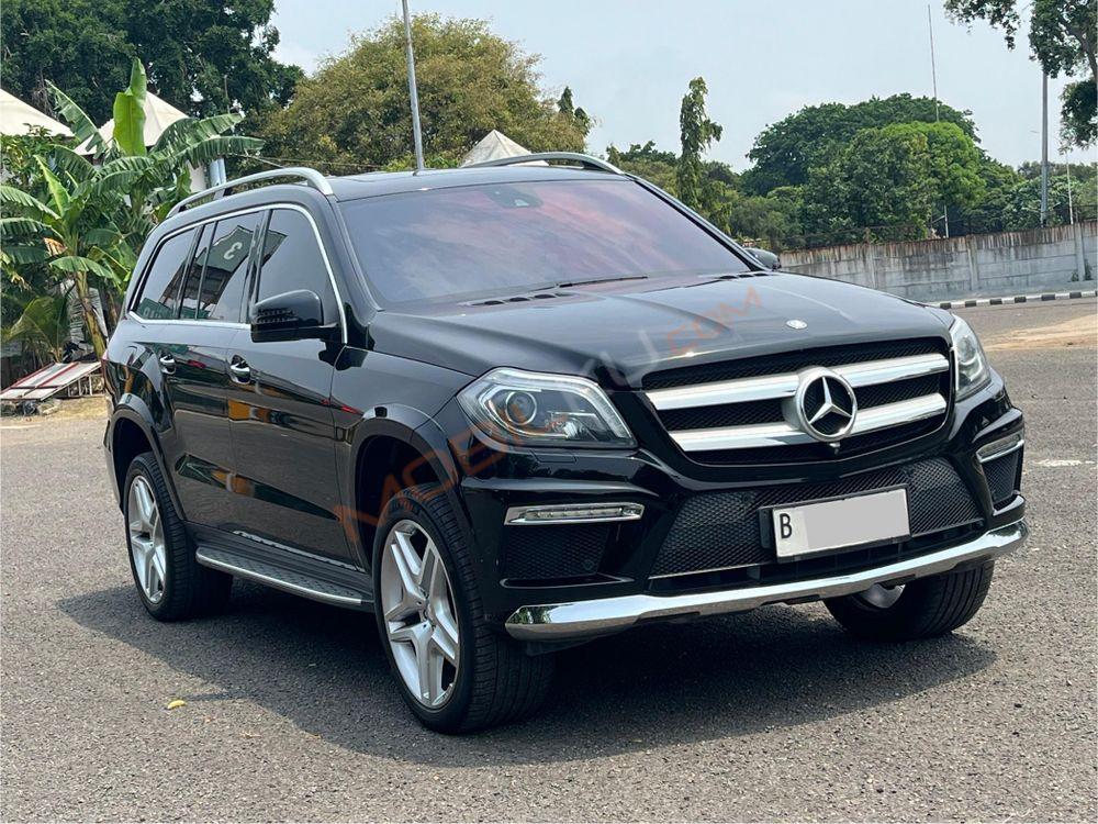 Mobil Mercedes-Benz GL 2014