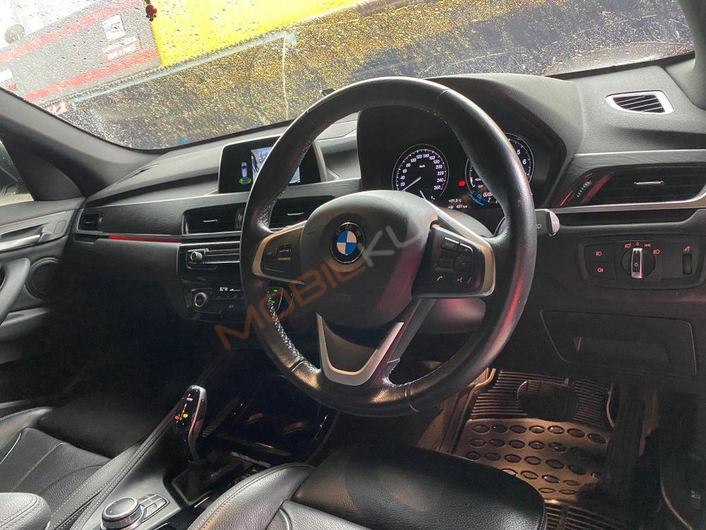 Mobil BMW X1 2019