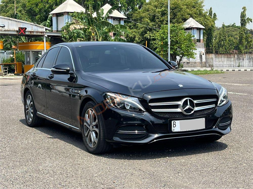 Mobil Mercedes-Benz C-Class 2014