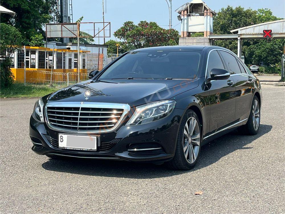 Mobil Mercedes-Benz S-Class 2015
