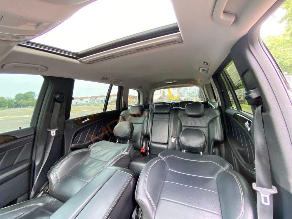 Mobil Mercedes-Benz GL 2016