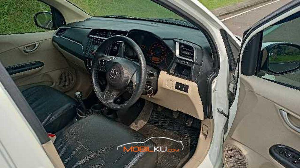 https://mobilku.s3.ap-southeast-3.amazonaws.com/ads/1000/c51ff898-f2bc-4da7-9171-4686a238969c.jpg