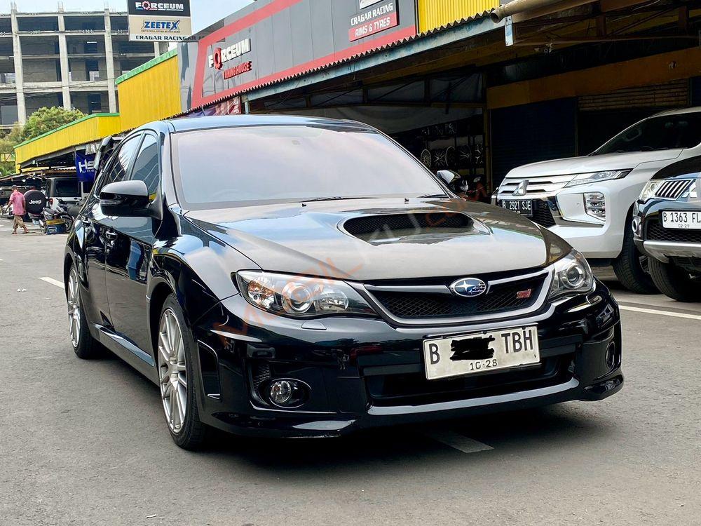 Mobil Subaru Impreza 2013