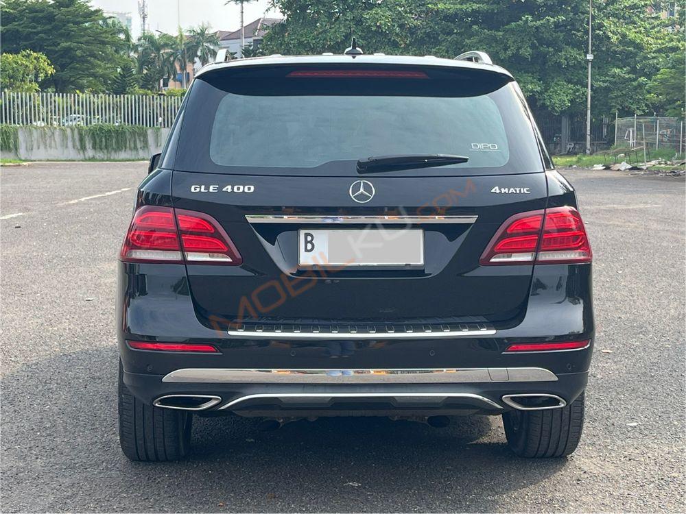 Mobil Mercedes-Benz GLE 2016