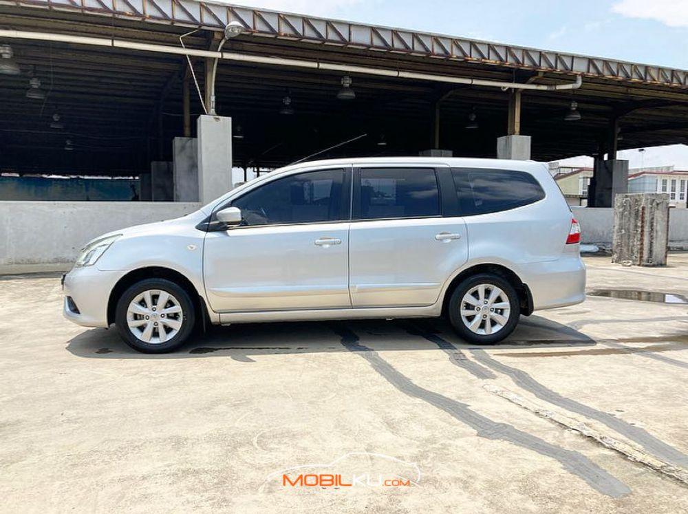 https://mobilku.s3.ap-southeast-3.amazonaws.com/ads/1000/c7662dd1-f17c-4775-b7c9-1b97feee6ab3.jpg
