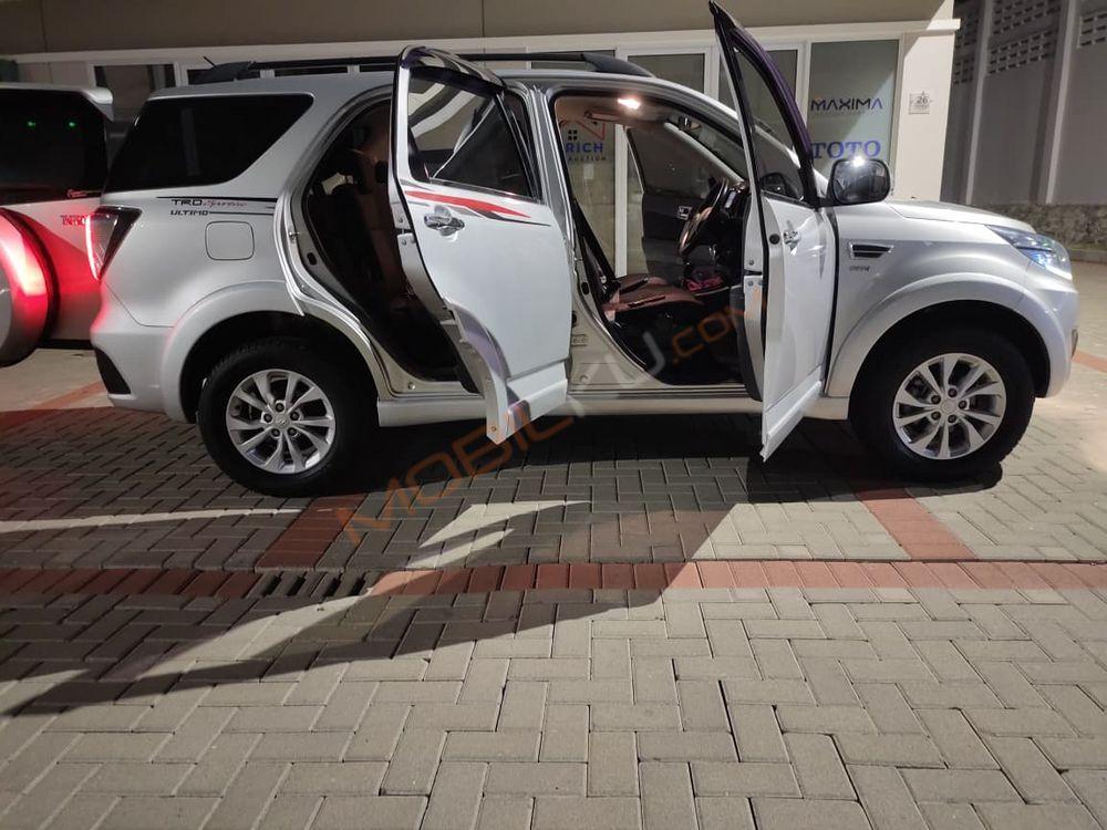 Mobil Daihatsu Terios 2017