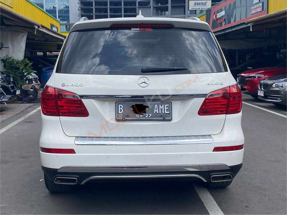 Mobil Mercedes-Benz GL 2016