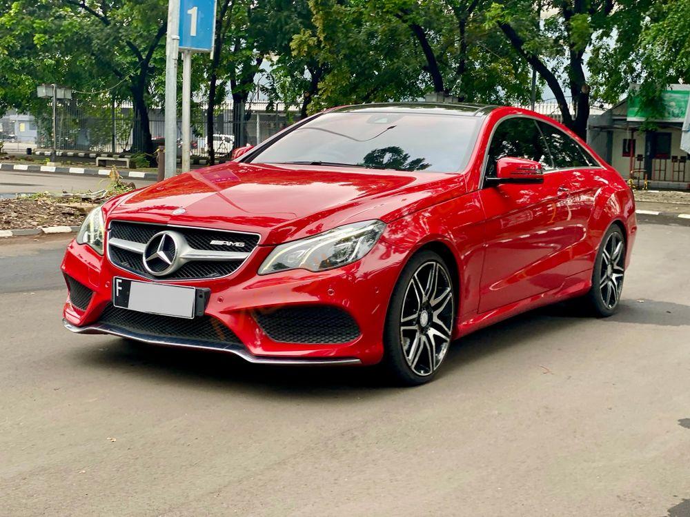 Mobil Mercedes-Benz E-Class 2014