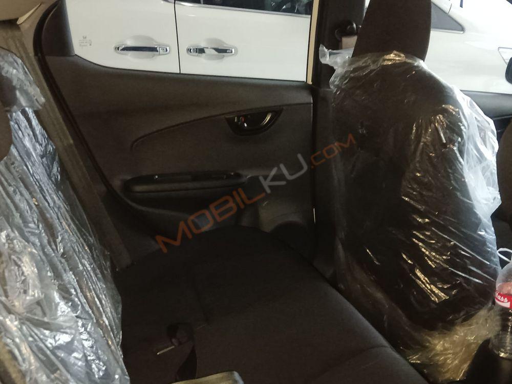 https://mobilku.s3.ap-southeast-3.amazonaws.com/ads/1000/d050d23c-ea73-4baa-a2aa-b3a4123f8b2a.jpeg