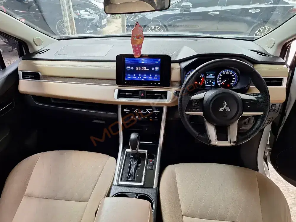 https://mobilku.s3.ap-southeast-3.amazonaws.com/ads/1000/d0e2bbab-36de-44e7-9caa-0e0e87ed6c2a.webp