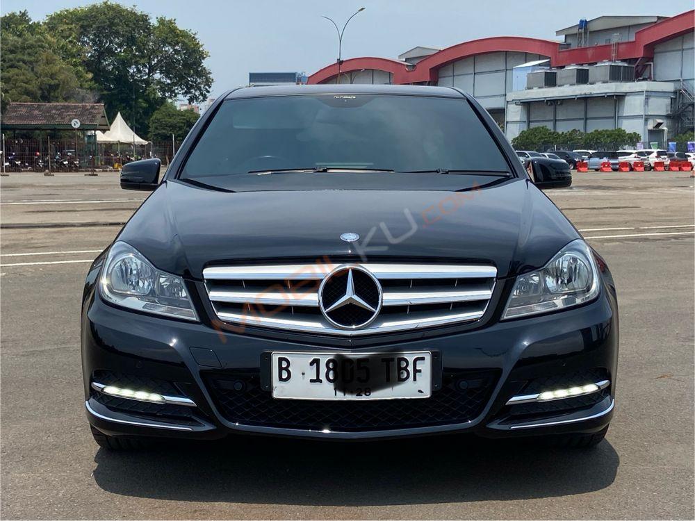 Mobil Mercedes-Benz C-Class 2013