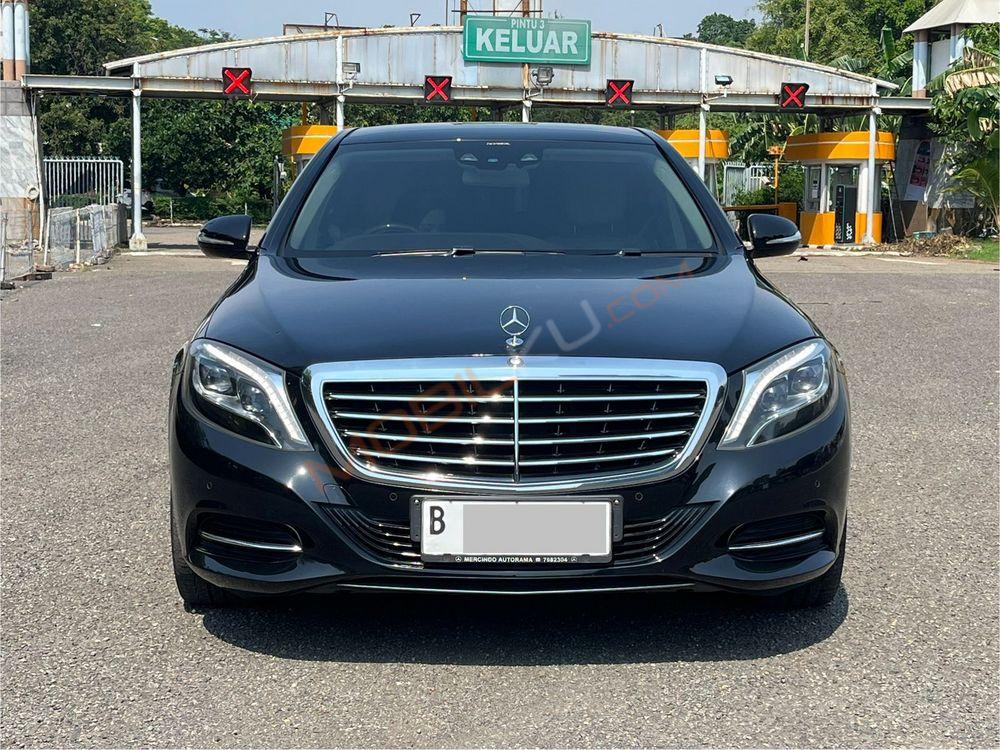Mobil Mercedes-Benz S-Class 2015