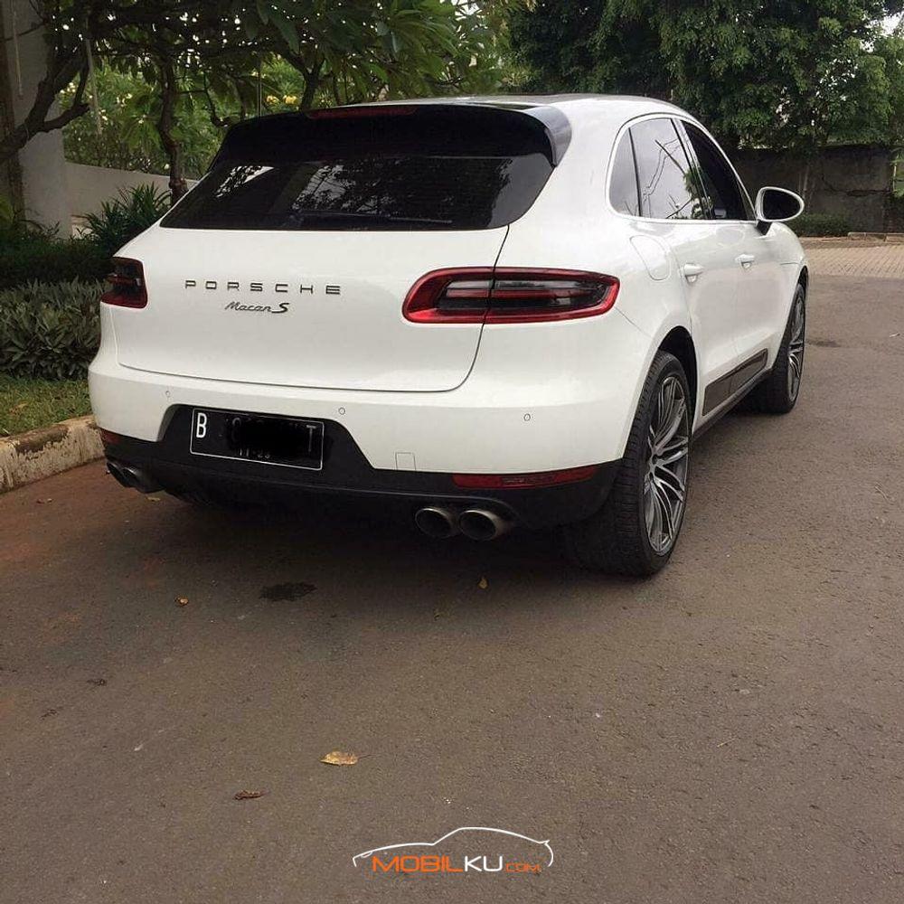 https://mobilku.s3.ap-southeast-3.amazonaws.com/ads/1000/d30babea-3dbc-4254-9b83-b704bd088da0.jpeg
