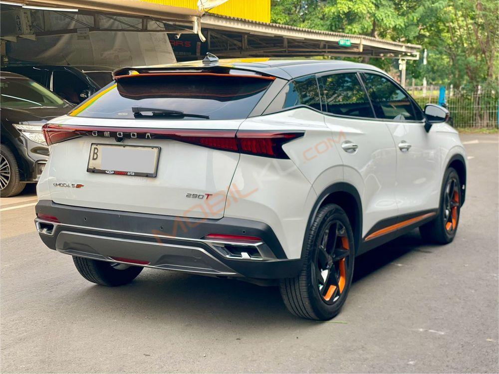 Mobil Chery Omoda 5 GT 2023