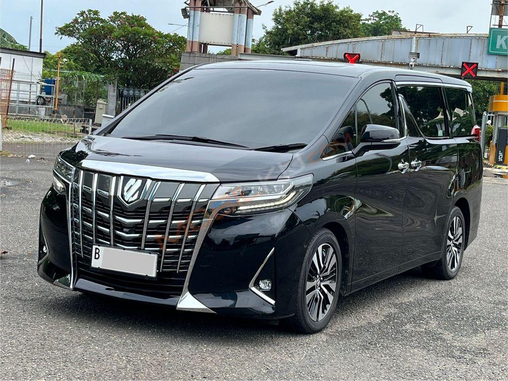 Mobil Toyota Alphard 2019