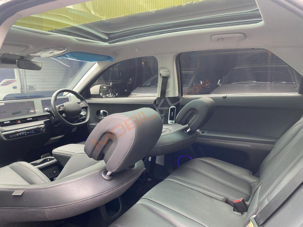 Mobil Hyundai Ioniq Electric 2023