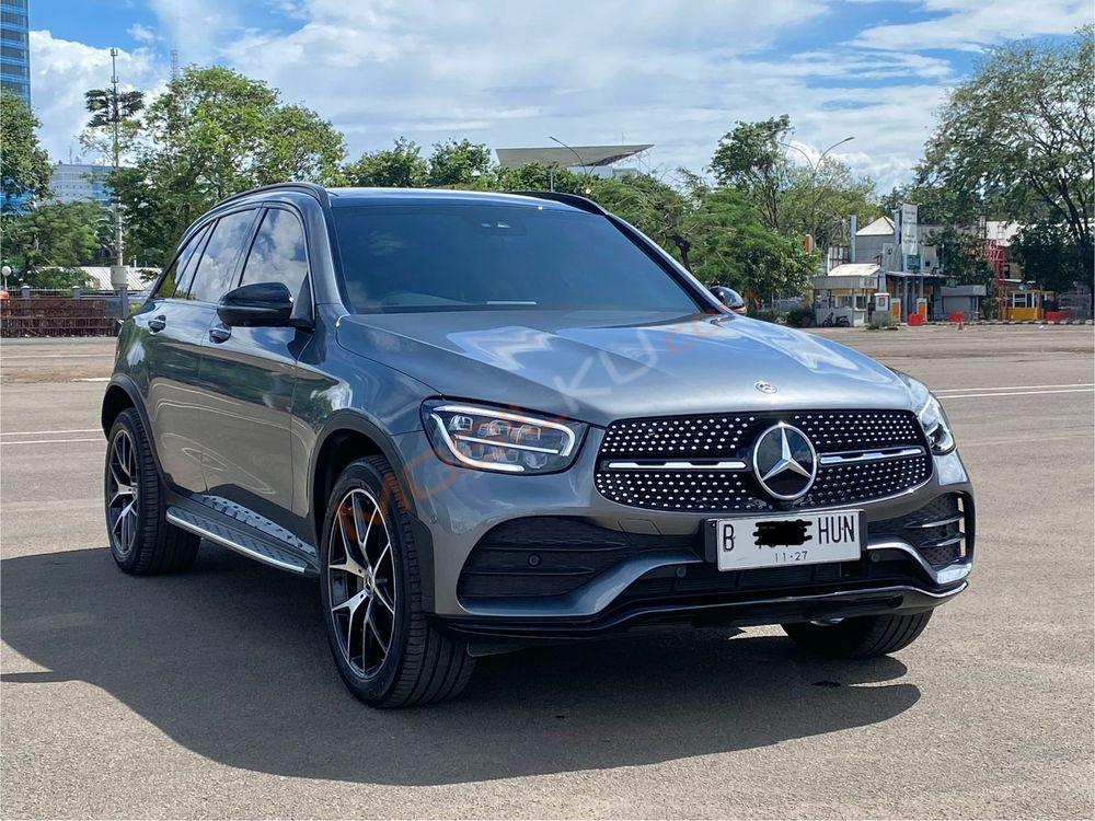 Mobil Mercedes-Benz GLC 2022