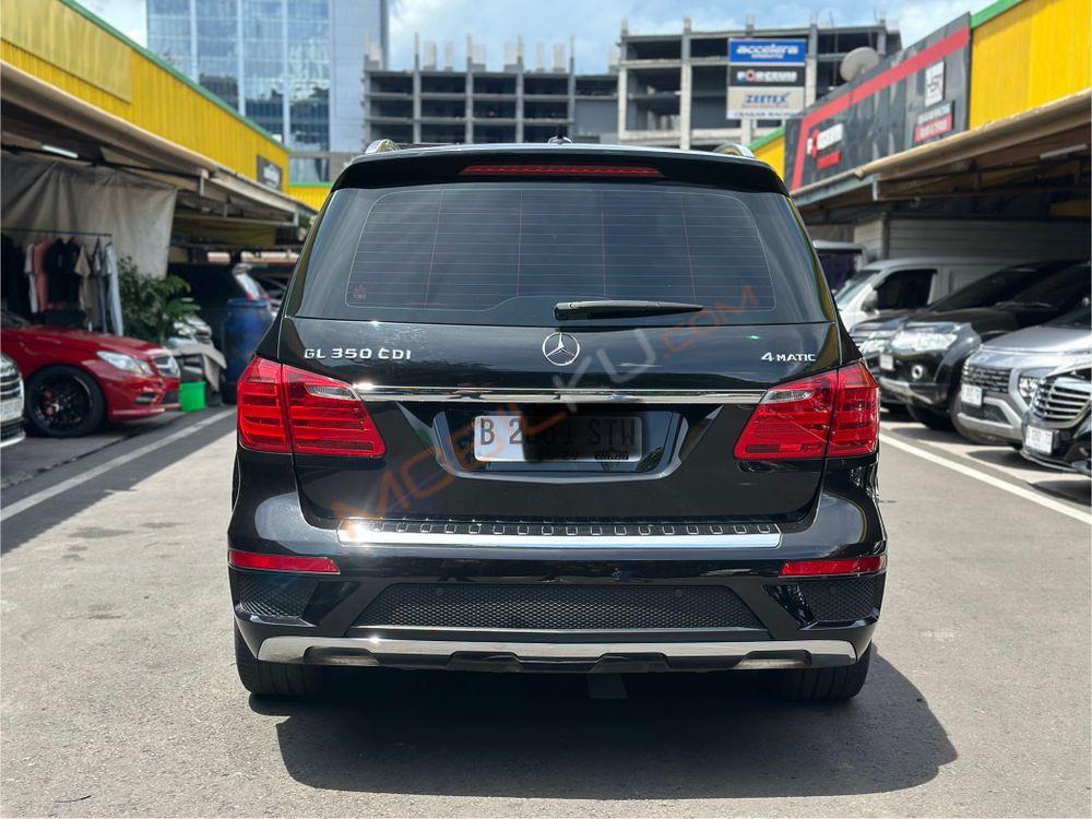 Mobil Mercedes-Benz GL 2013