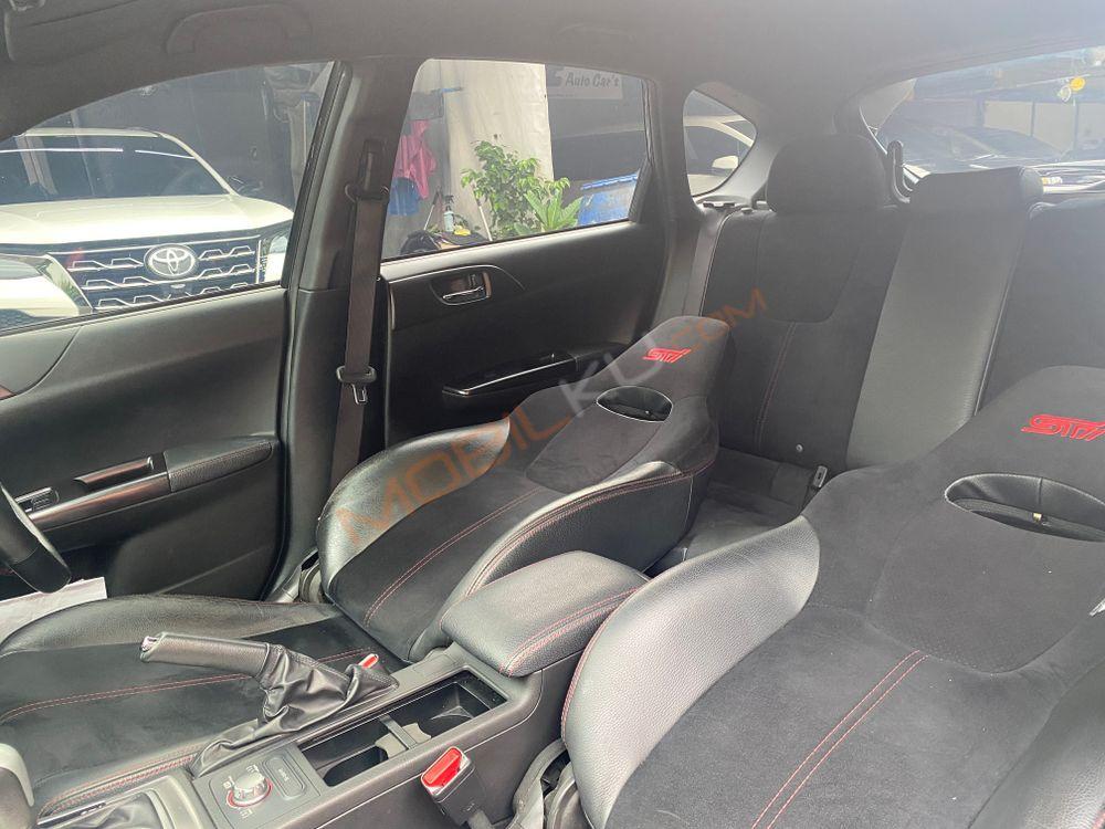 Mobil Subaru Impreza 2013