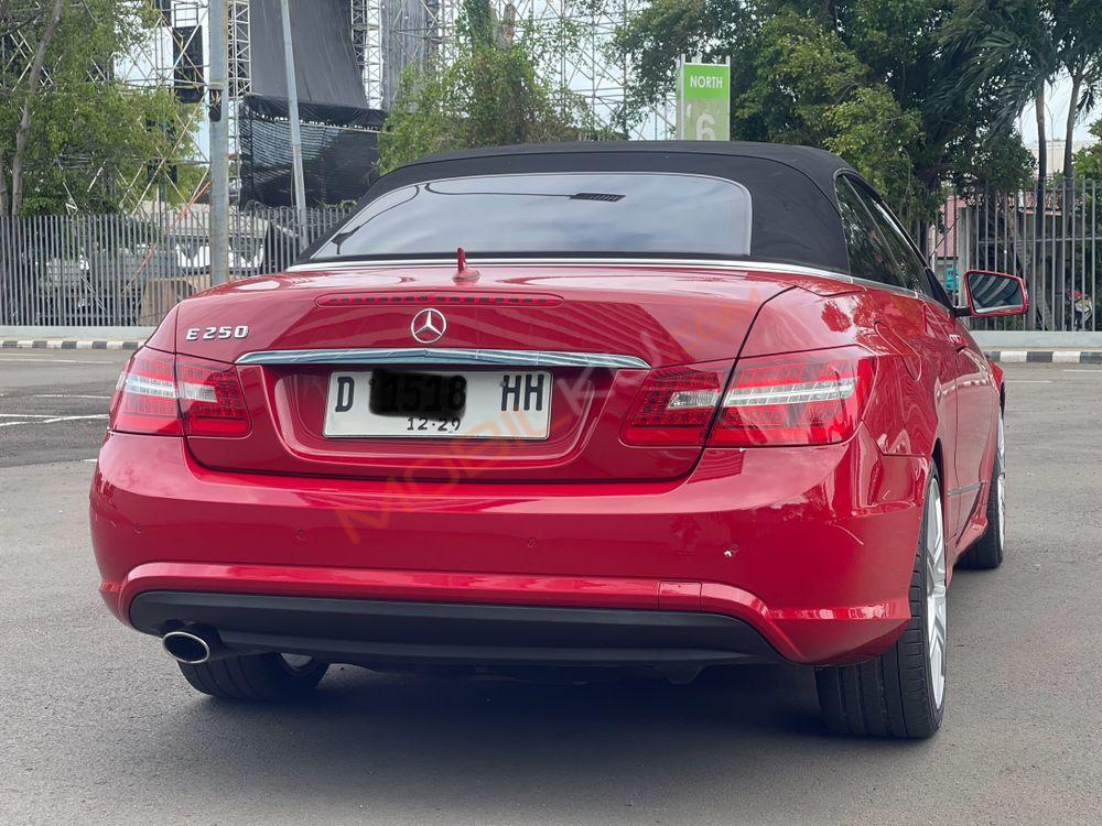 Mobil Mercedes-Benz E-Class 2013