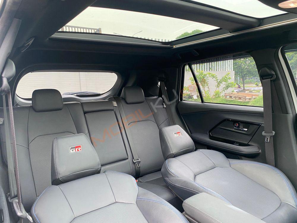 Mobil Toyota Yaris Cross 2023