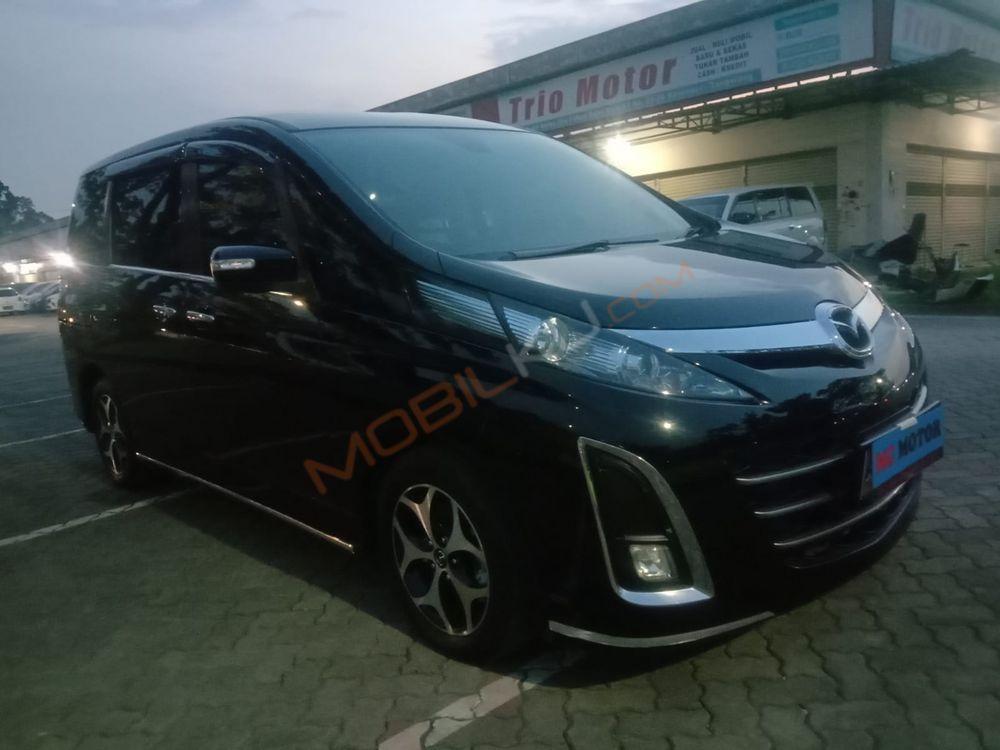 Mobil Mazda Biante 2012