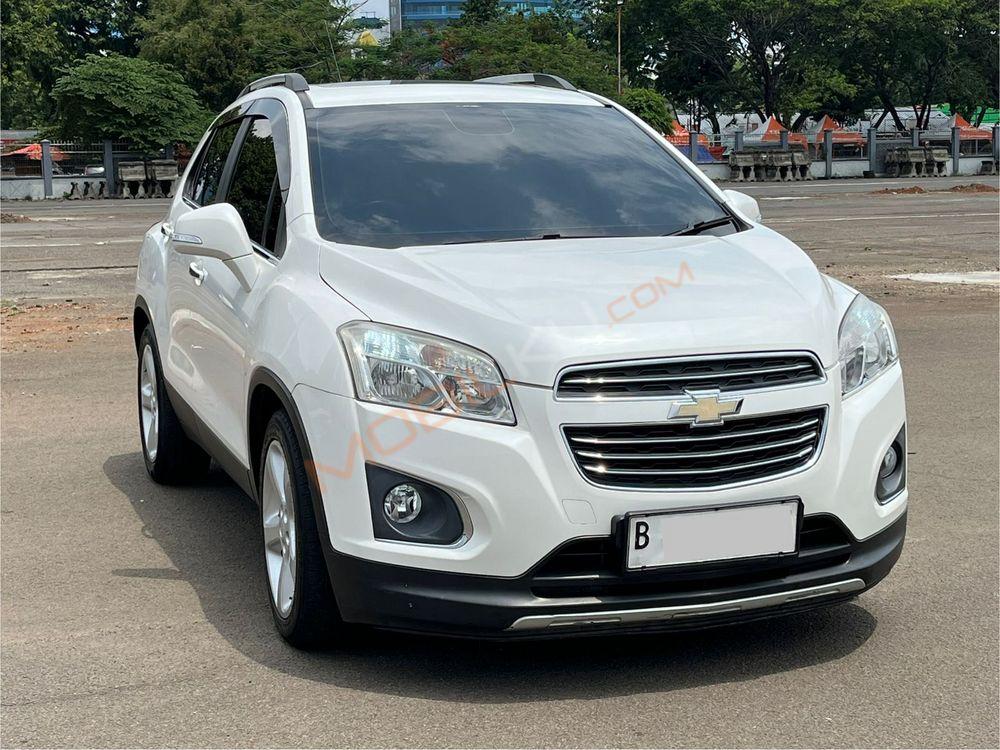 Mobil Chevrolet Trax 2016