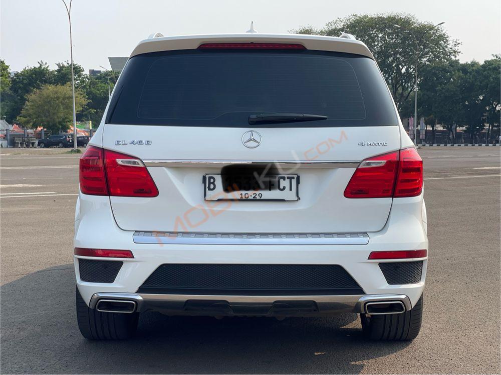 Mobil Mercedes-Benz GL 2014