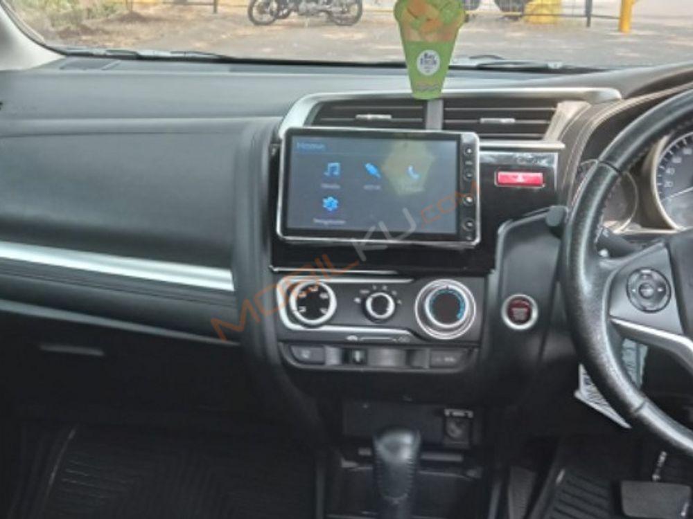 https://mobilku.s3.ap-southeast-3.amazonaws.com/ads/1000/dad20007-2ad0-42c0-8992-4b7b1402d4f1.jpeg